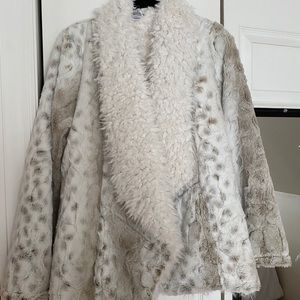 Revive Faux Fur coat